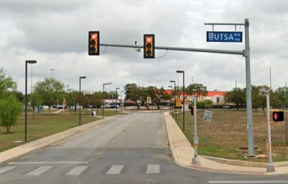 [10-11-2021] Bexar County, TX - Two People Hurt After a Big Rig Crash in San Antonio