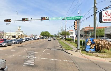 [12-02-2021] Harris County, TX - Man Killed After Pickup T-Bones Car in Sharpstown Area