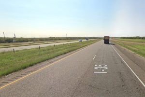 [12-18-2021] Webb County, TX - 27-Year-Old Woman and 4-Year-Old Child Killed in Two-Vehicle Crash in Interstate 35