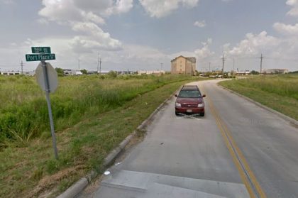 [12-21-2021] Jefferson County, TX - Two People Injured in Two-Vehicle Crash in Port Arthur