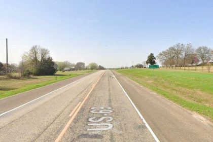 [12-21-2021] Rains County, TX - Driver Sustained Minor Injuries After Two-Vehicle Crash Involving 18-Wheeler on Highway 69E