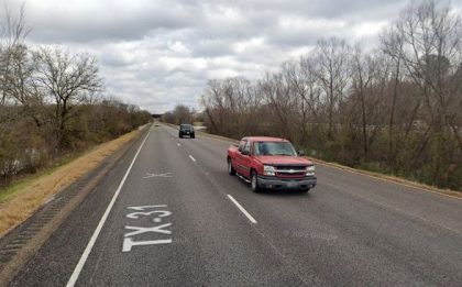 [01-12-2022] Smith County, TX - One Person Killed, Three Others Injured in Two-Vehicle Crash Involving Child Sex Offender on Highway 31
