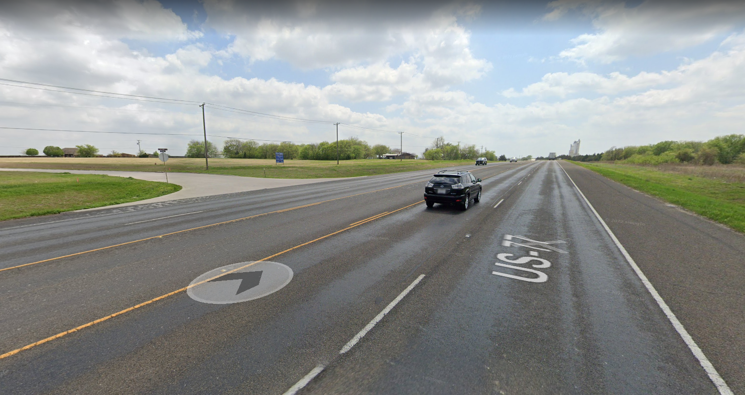 [05-25-2022] 2 People Dead in Two-Vehicle Collision in Red Oak