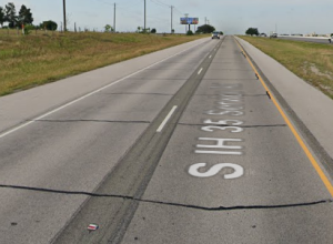 [06-30-2022] Bexar County, TX - 50-Year-Old Pedestrian Man Struck and Killed by Vehicle While Crossing the Highway in I-35